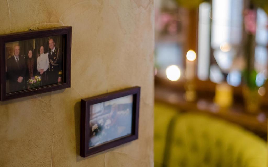 Pid Templem Hotel Ivano-Frankivszk Kültér fotó